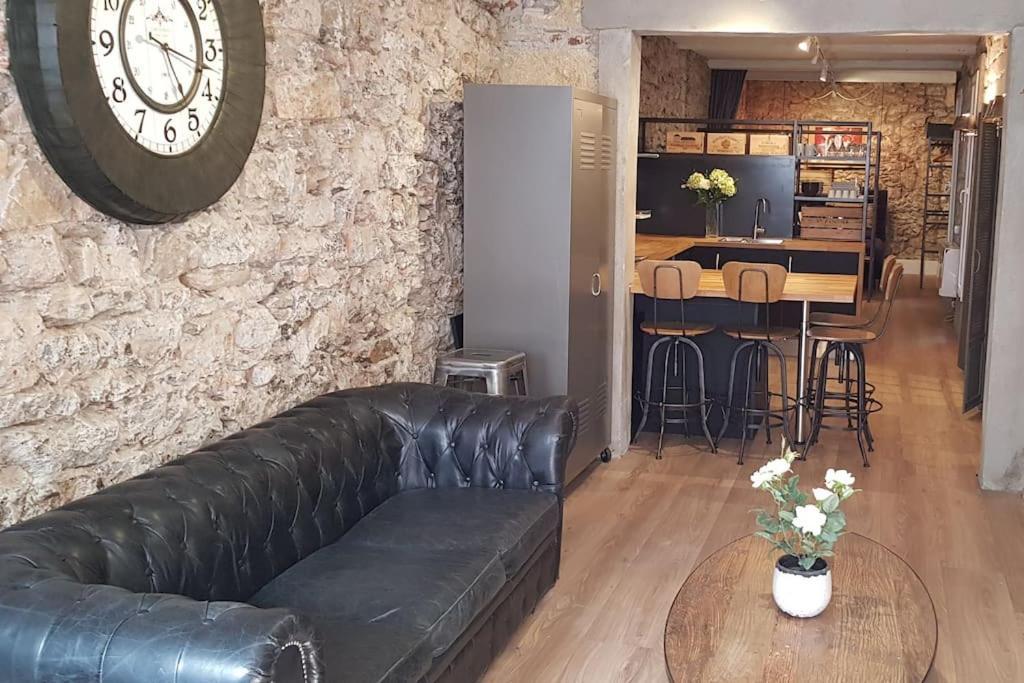 شقة Le 79 Balneo Loft Deco Authentique Centre Climatisation سُت المظهر الخارجي الصورة
